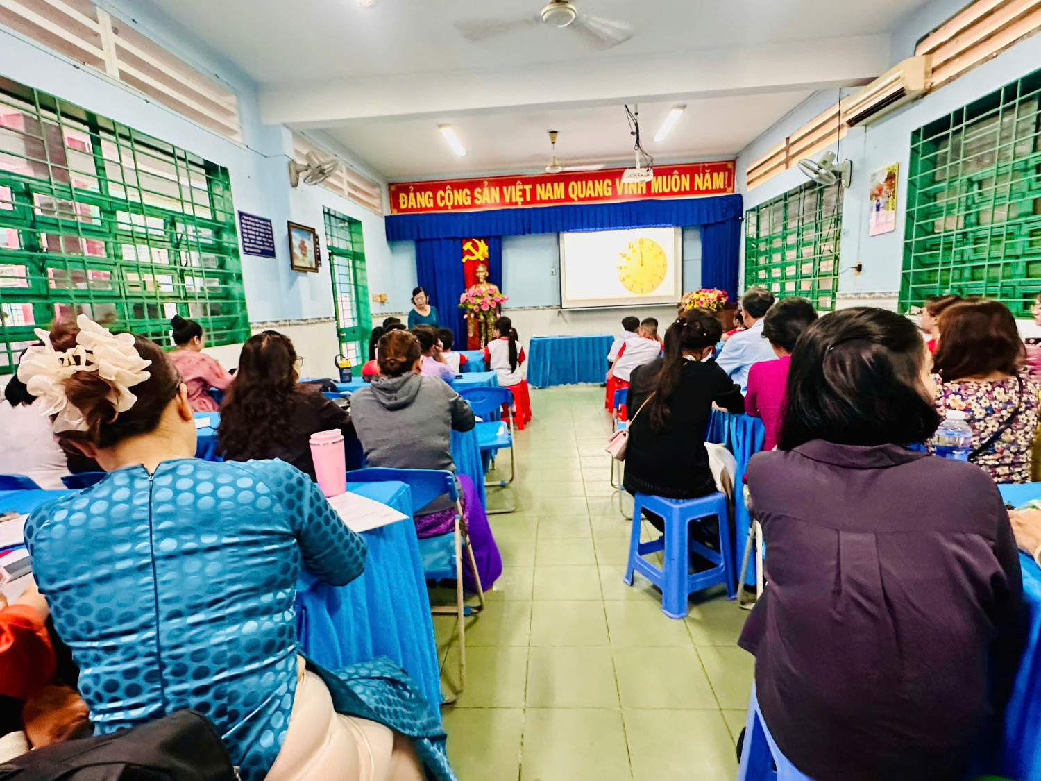 z7368000724332 d6c1cdd50daf0af8ace4d433283804c9