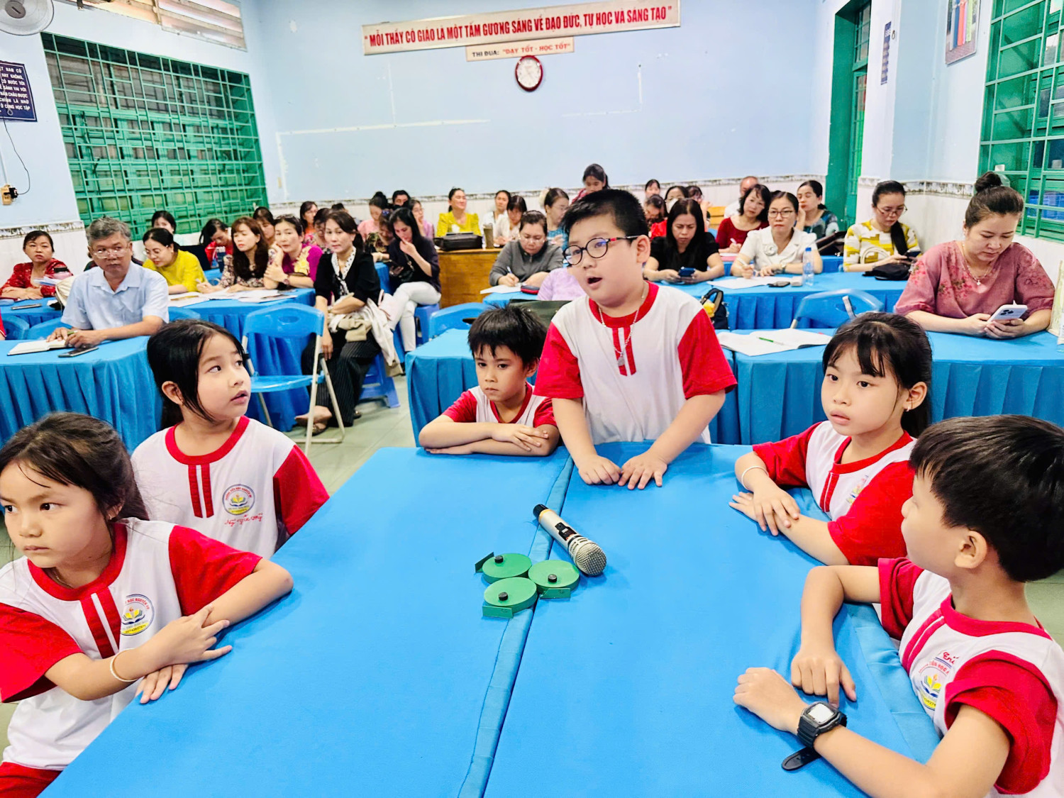 z7368000756828 823dafb199093f1af03186ff0ee24f4e