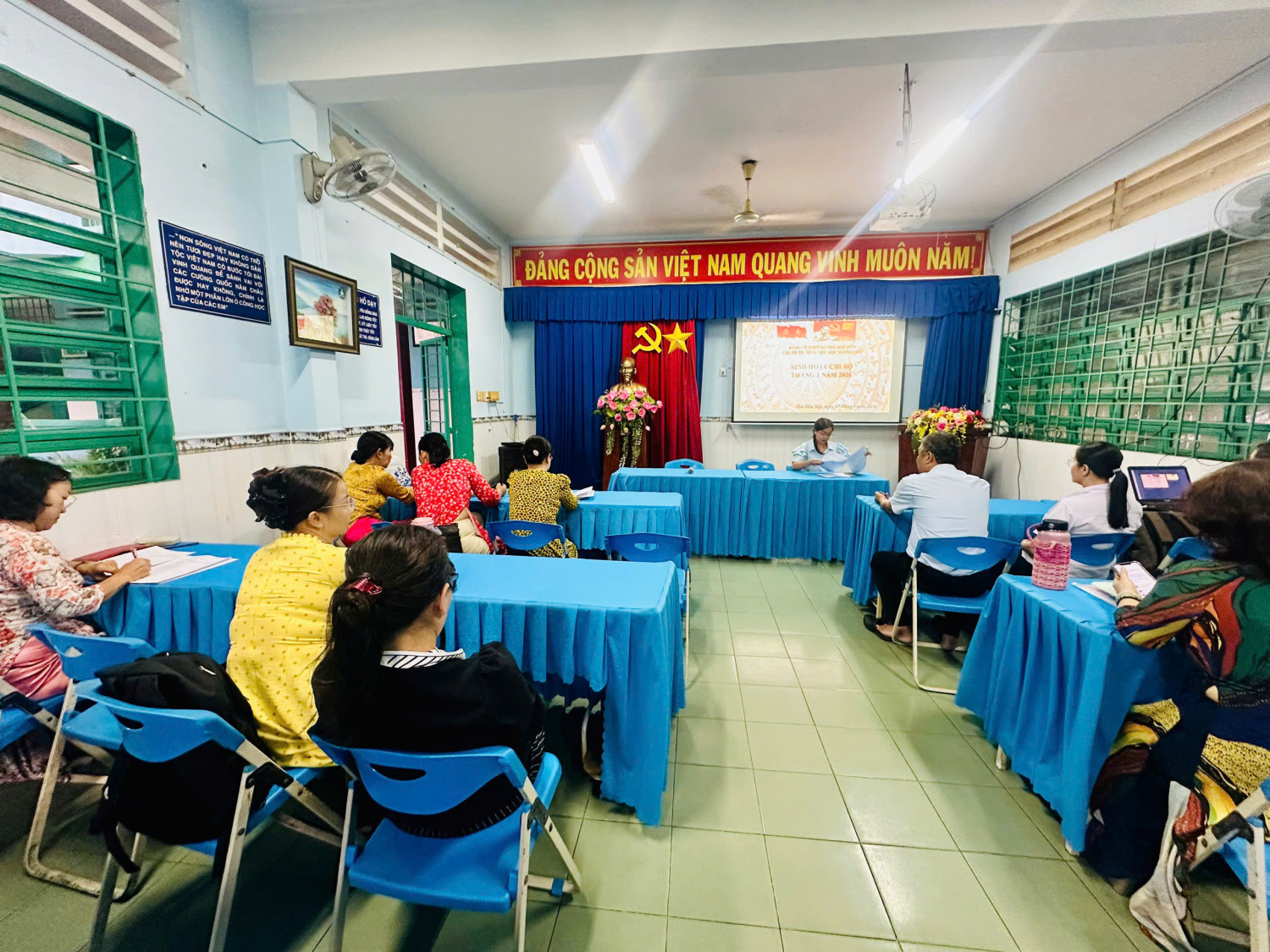 z7401562714955 42a56a41de15b8a26091e54006f4dc69